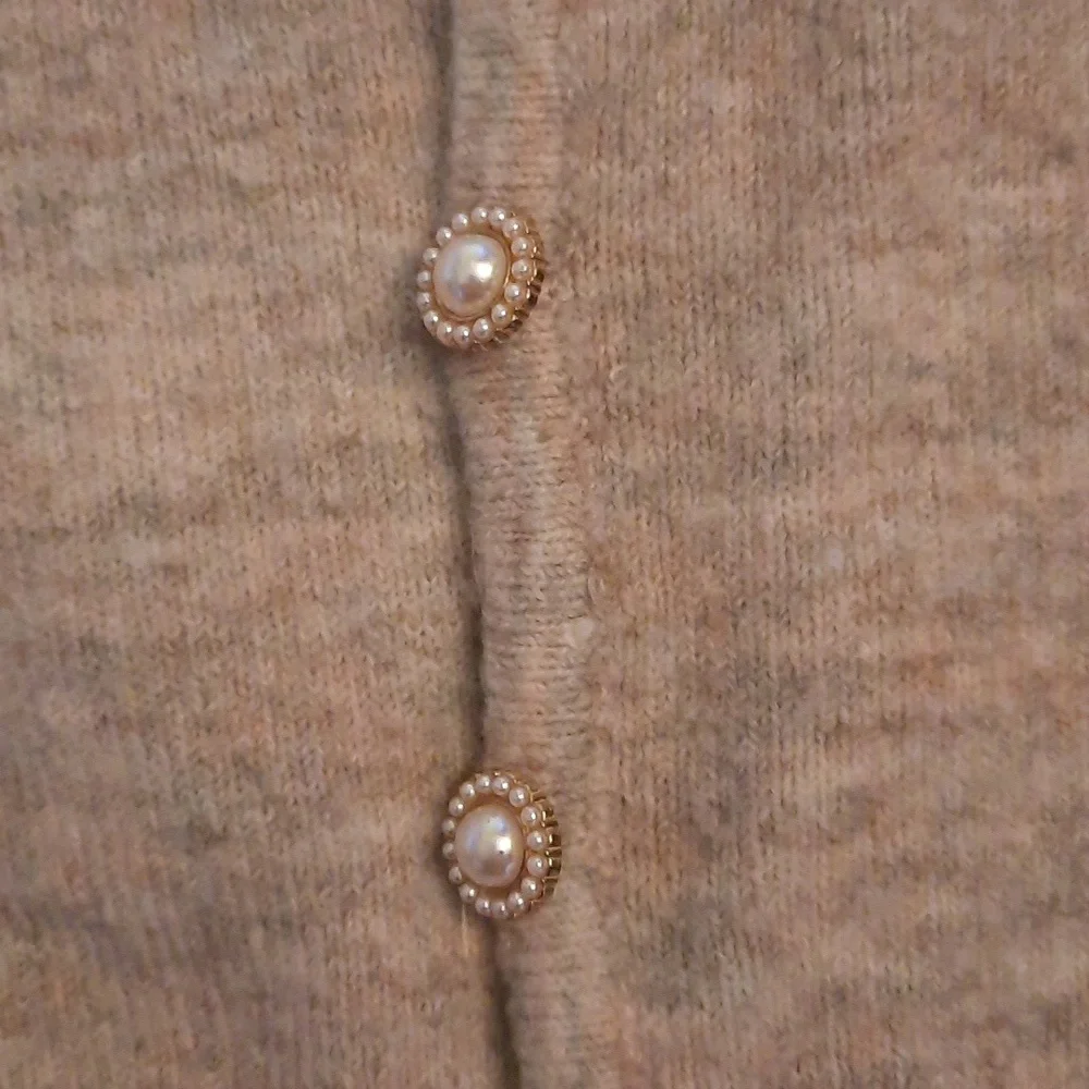 FREE- Beige Cardigan with Jewelled Buttons - Picture 4 of 9
